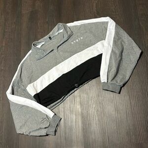 NVGTN women’s cropped drawstring quarter zip, size medium